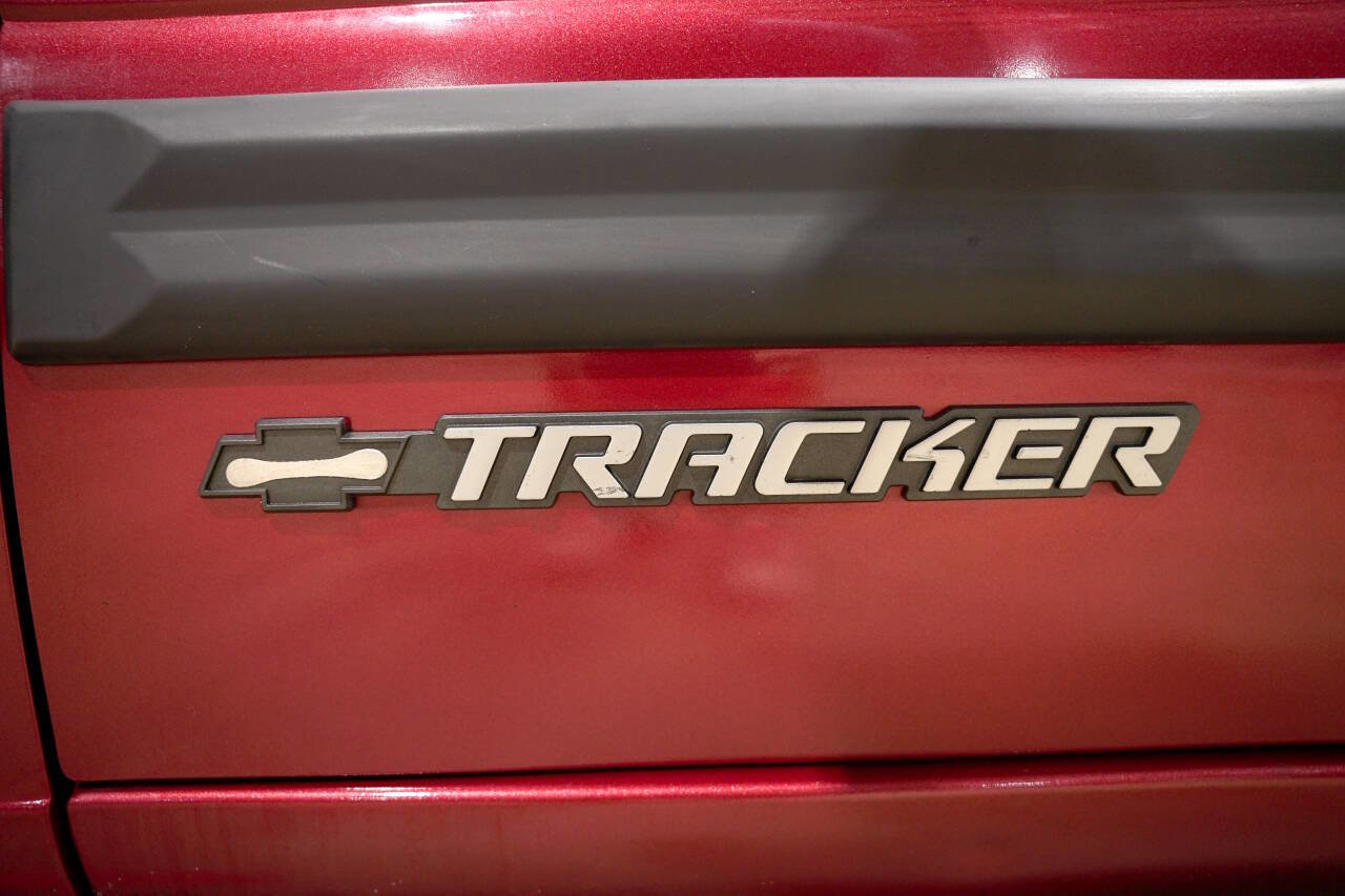 Used 1999 Chevrolet Tracker 2WD Convertible w/ Preferred Equipment Group 2 image 34