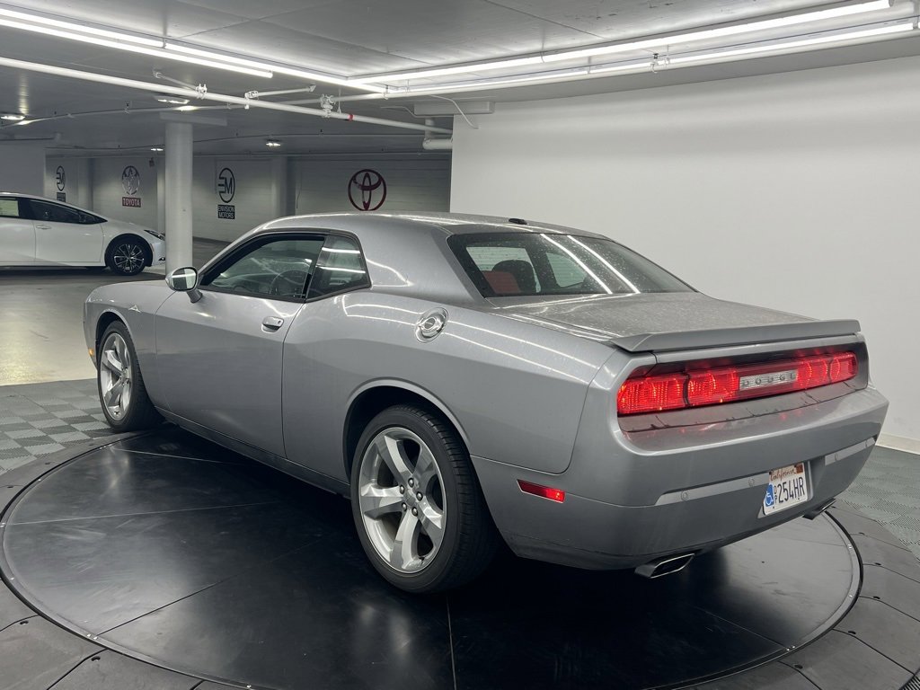 Used 2014 Dodge Challenger SXT Plus image 4