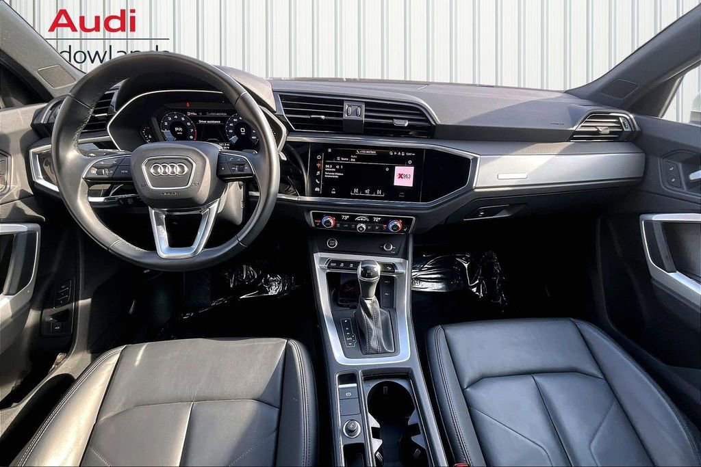 Used 2024 Audi Q3 2.0T Premium Plus w/ Premium Plus Package image 8