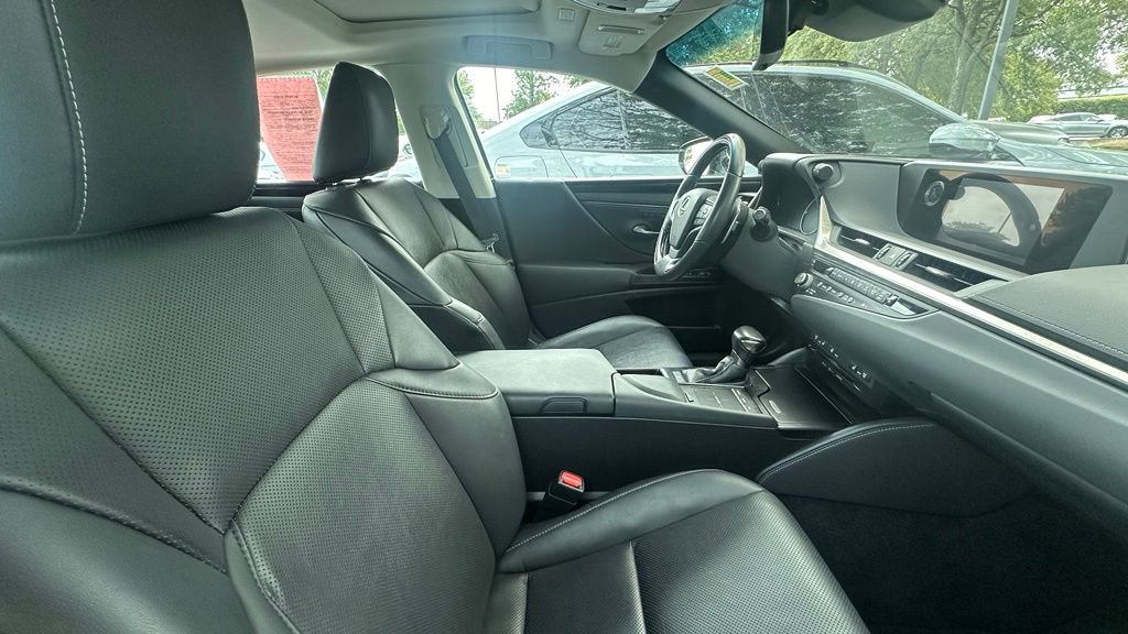 Used 2021 Lexus ES 350 w/ Premium Package FWD image 5