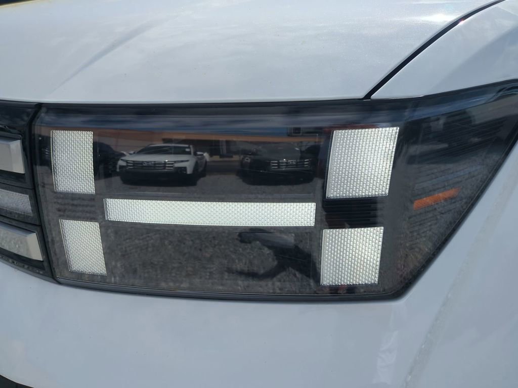 New 2026 Hyundai Santa Fe SE image 10