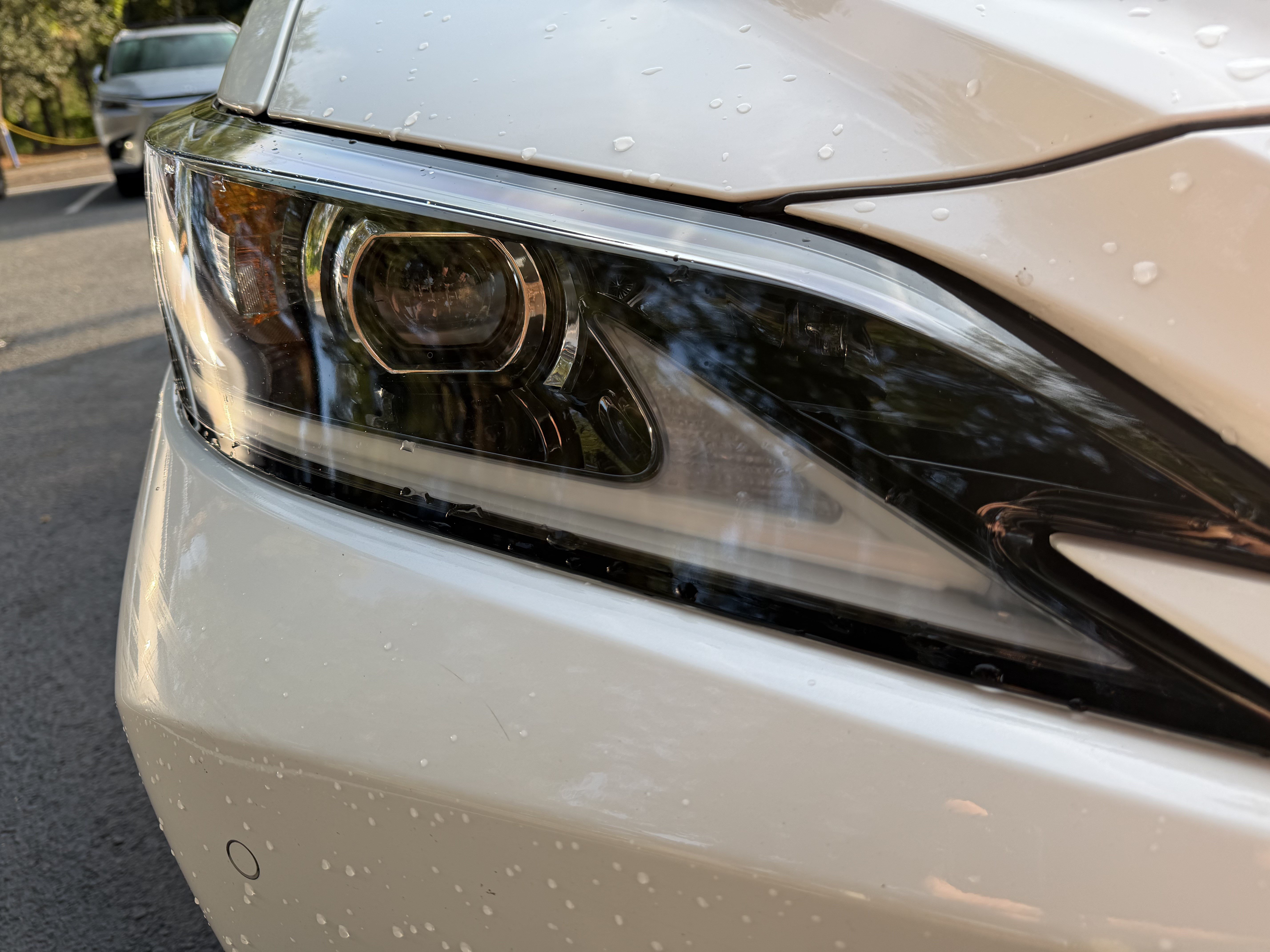Certified 2025 Lexus ES 350 F Sport FWD image 12