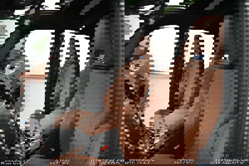 Used 2021 BMW X4 M w/ Competition Package image 15