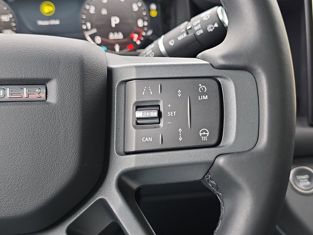 Certified 2025 Land Rover Defender 110 S AWD/4WD image 17