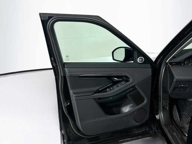Used 2023 Land Rover Range Rover Evoque R-Dynamic SE AWD/4WD image 11