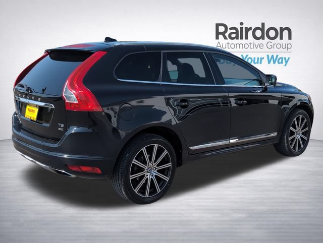 Used 2016 Volvo XC60 T5 Premier w/ Proximity Package AWD/4WD image 7