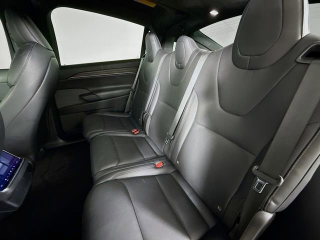 Used 2023 Tesla Model X image 23