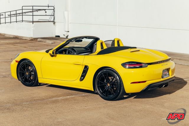 Used 2017 Porsche 718 Boxster image 39