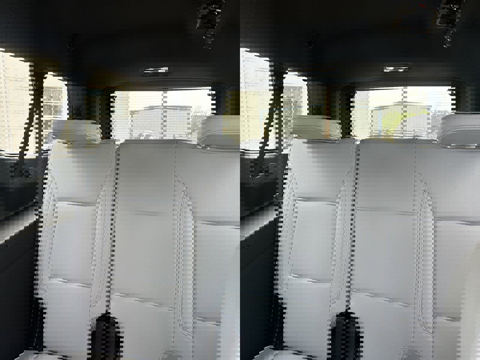 New 2025 Chevrolet Suburban Premier image 15