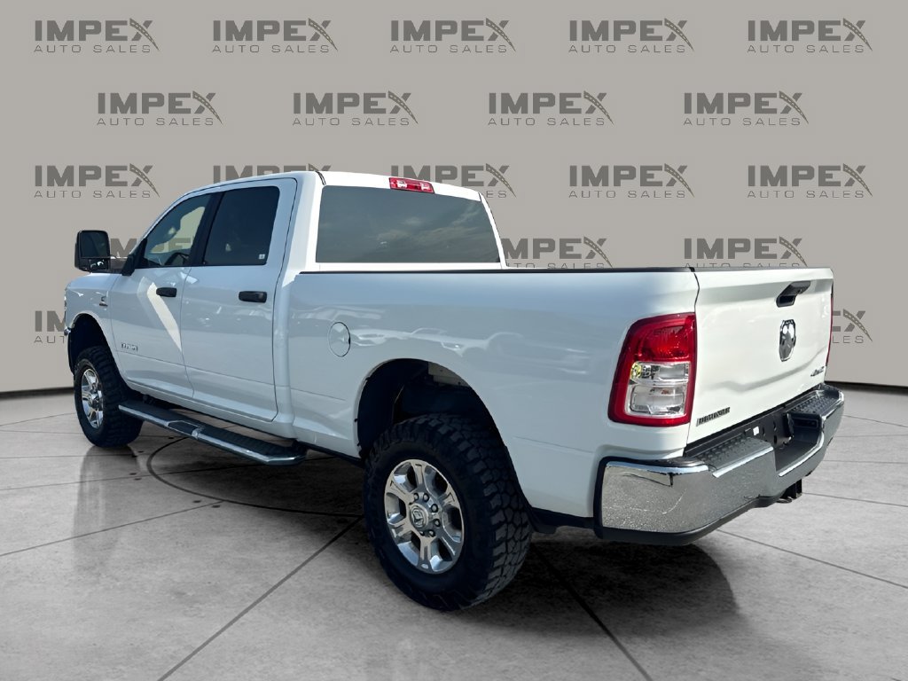 Used 2024 RAM 2500 Big Horn AWD/4WD image 3