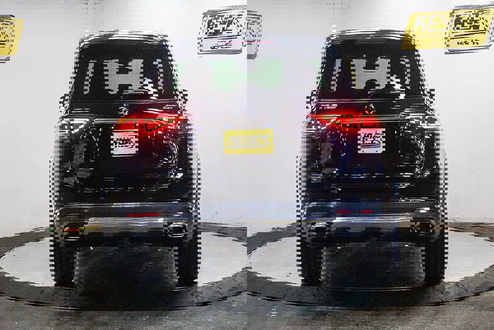 Used 2020 Mercedes-Benz GLE 350 4MATIC image 3