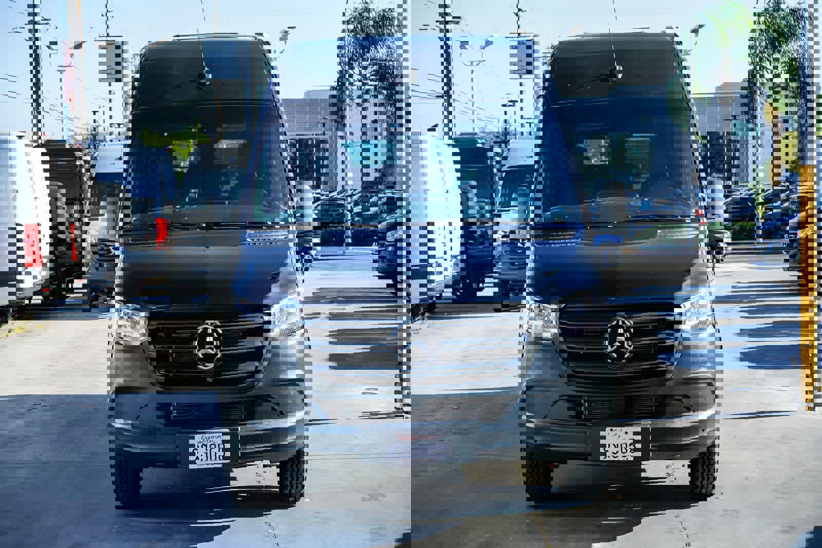 Used 2024 Mercedes-Benz Sprinter 2500 image 6