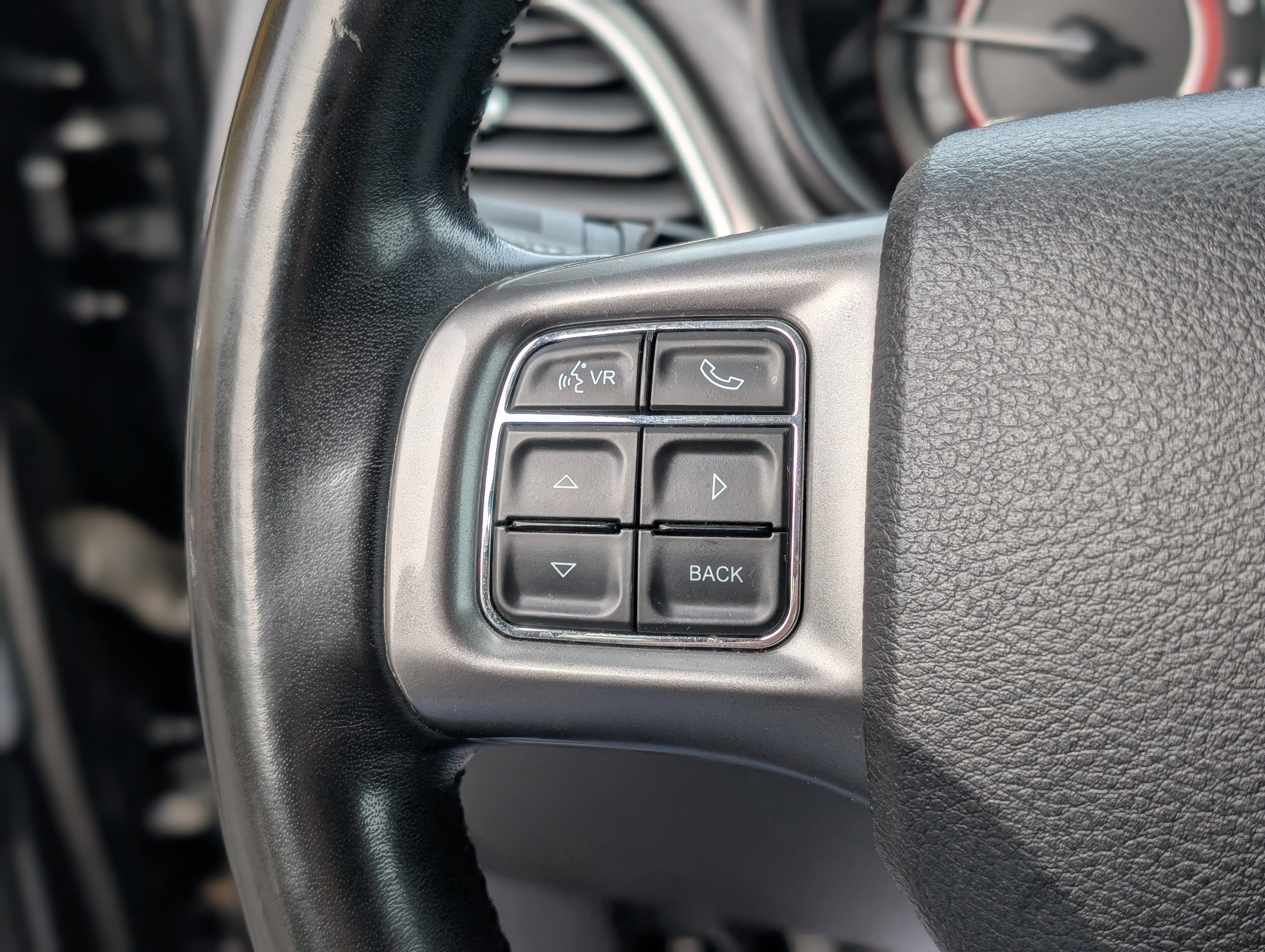 Used 2019 Dodge Journey Crossroad image 18