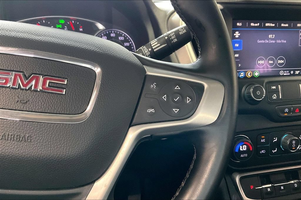 Used 2024 GMC Terrain SLT AWD/4WD image 9