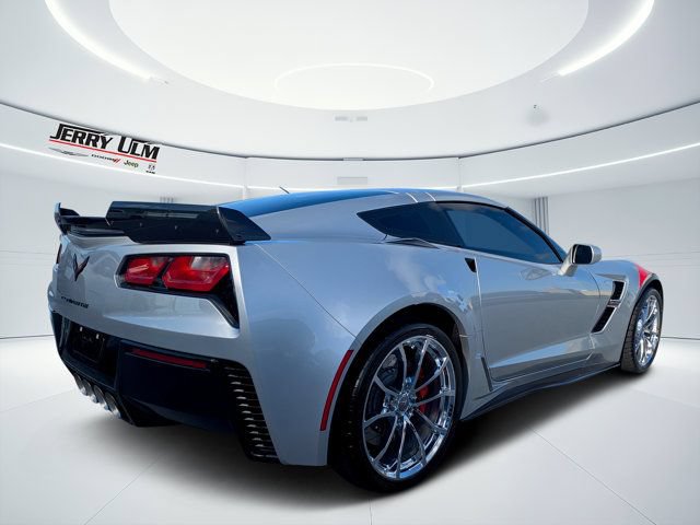 Used 2018 Chevrolet Corvette Grand Sport RWD image 3