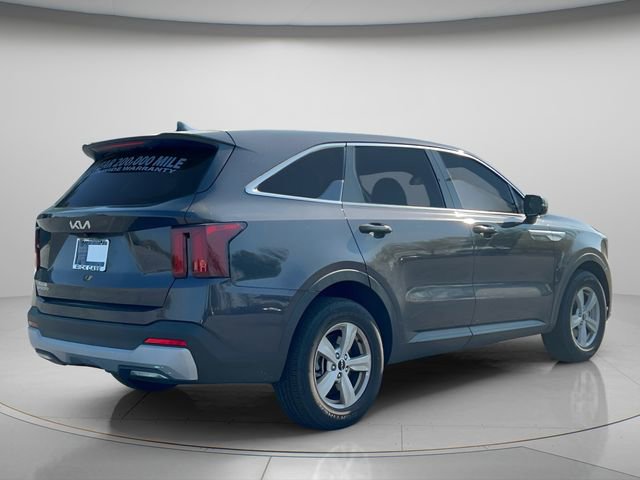 Certified 2026 Kia Sorento LX image 7