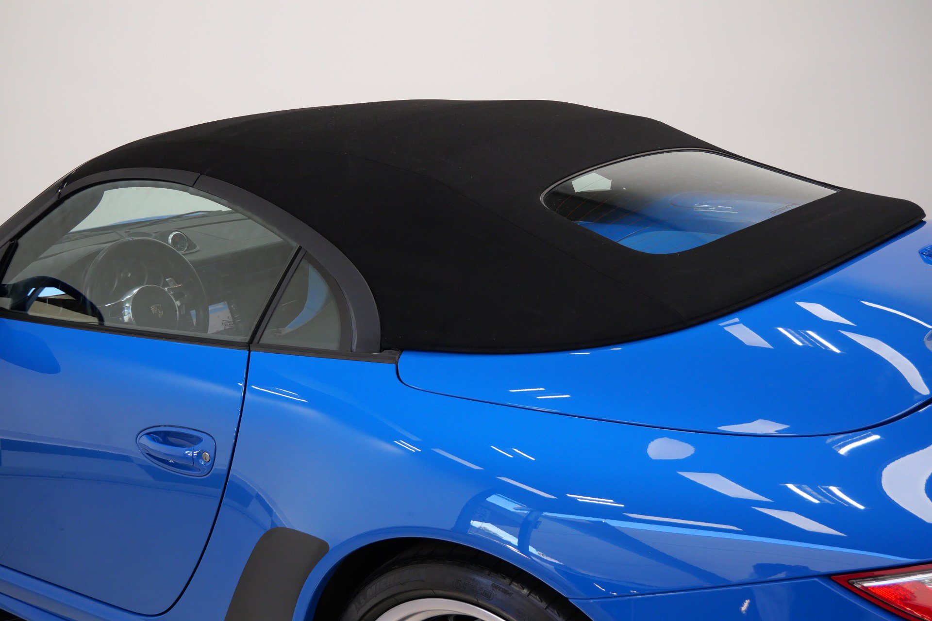 Used 2011 Porsche 911 Speedster RWD image 18