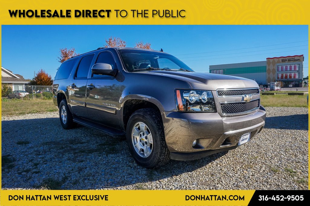 Used 2011 Chevrolet Suburban LT image 34
