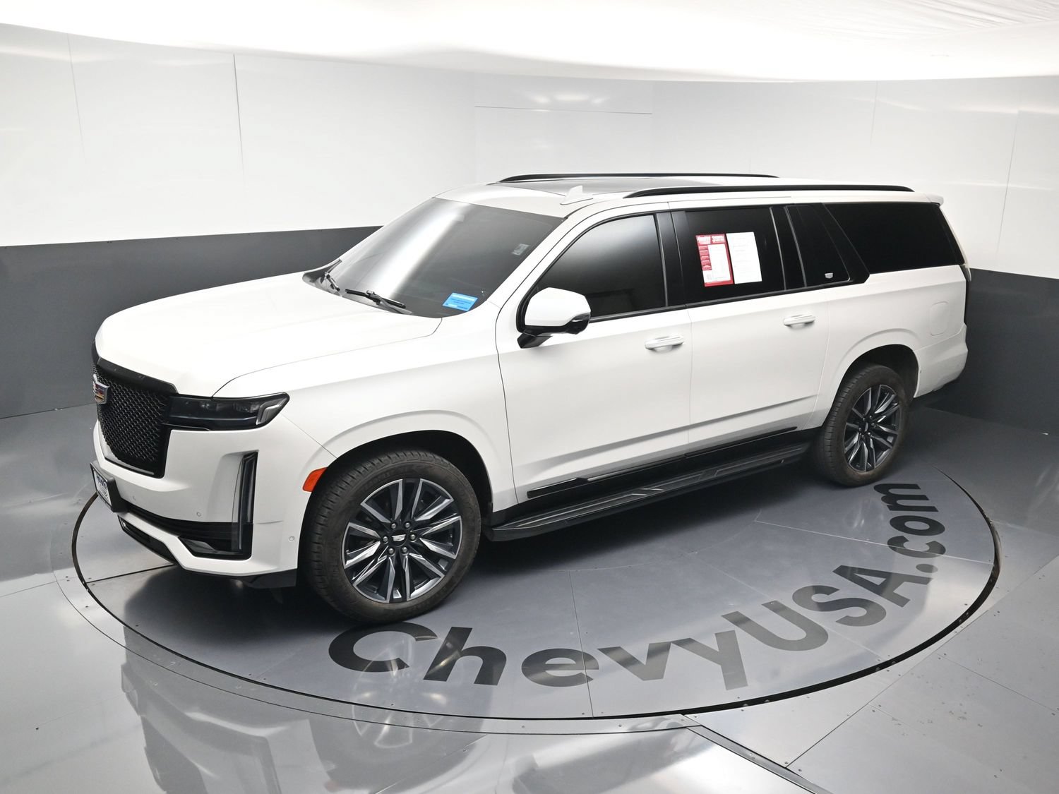 Used 2021 Cadillac Escalade ESV Sport AWD/4WD image 28