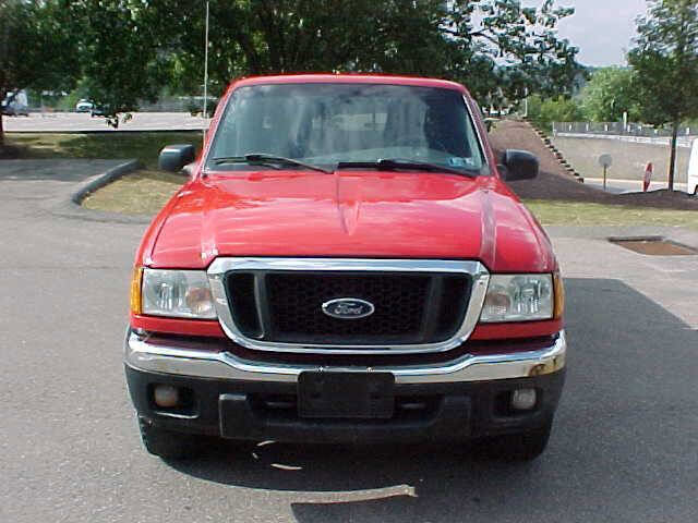 Used 2004 Ford Ranger 4x4 SuperCab image 3