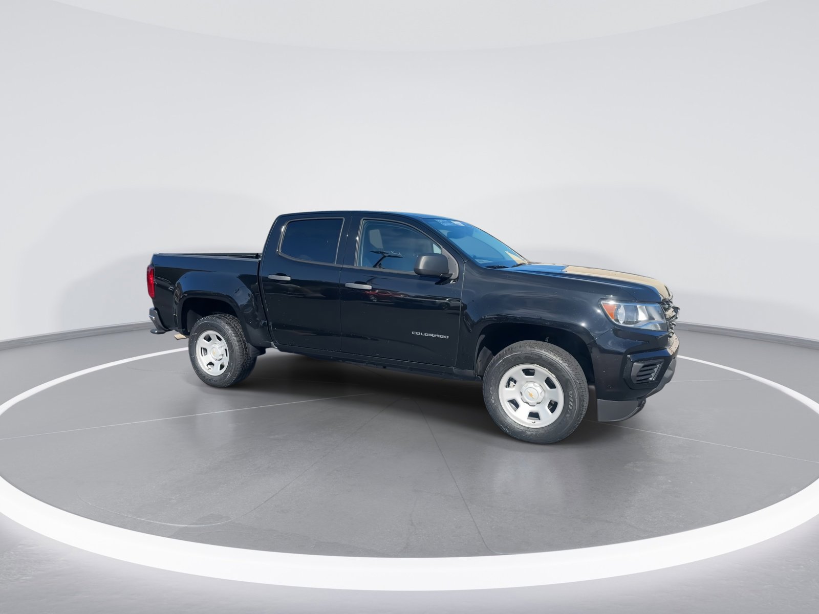 Used 2022 Chevrolet Colorado W/T w/ WT Convenience Package image 2