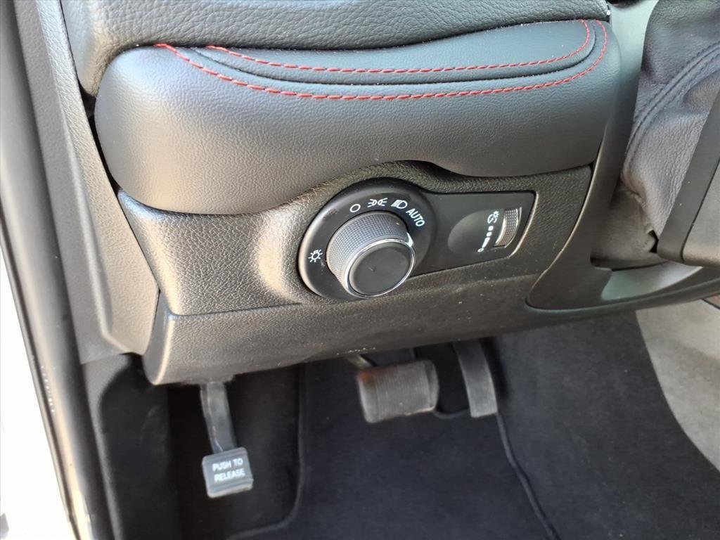 Used 2024 Dodge Durango GT AWD/4WD image 15