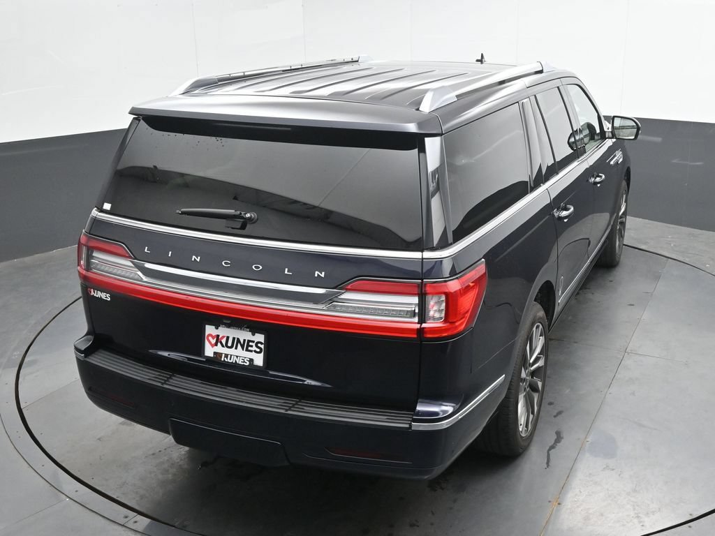 Used 2021 Lincoln Navigator L Reserve w/ Luxury Package AWD/4WD image 21