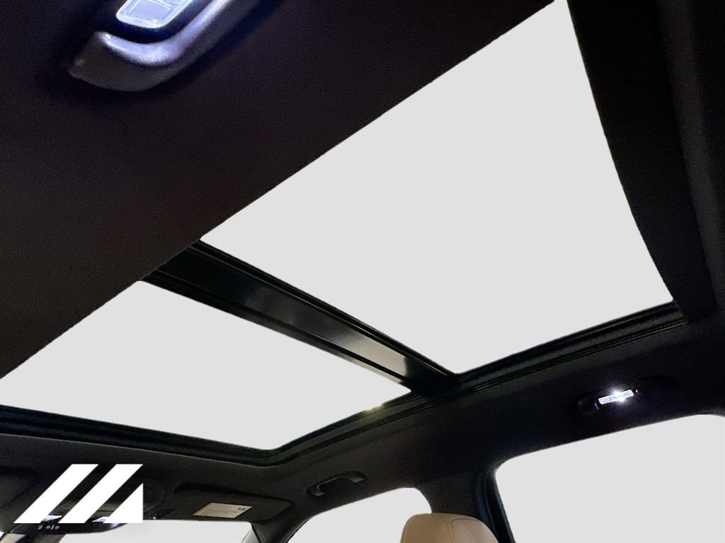 Used 2019 Chevrolet Blazer Premier w/ Sun and Wheels Package image 25