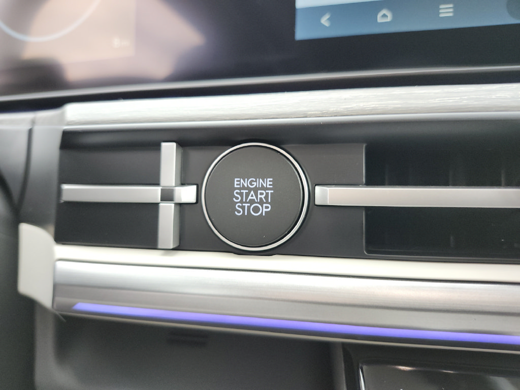 New 2027 Hyundai Santa Fe Calligraphy FWD image 37