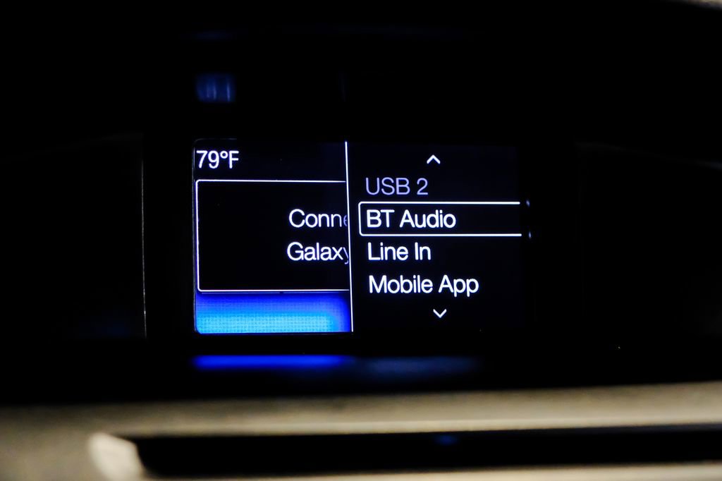 Used 2017 Ford Focus SE FWD image 24