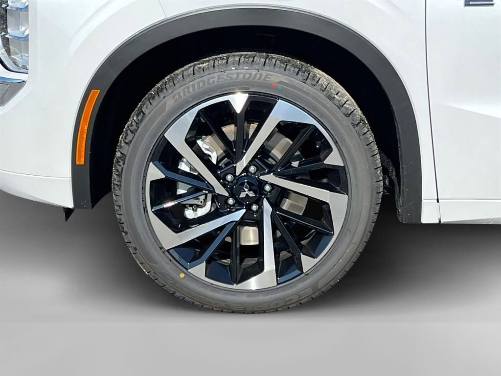 New 2025 Mitsubishi Outlander SEL image 38