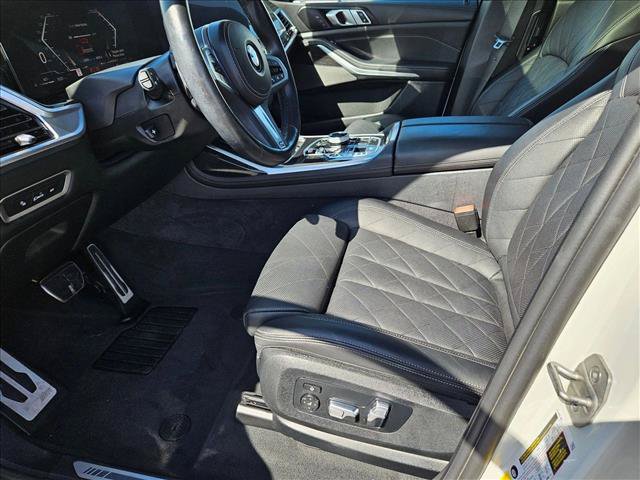 Certified 2024 BMW X7 xDrive40i w/ M Sport Package AWD/4WD image 16
