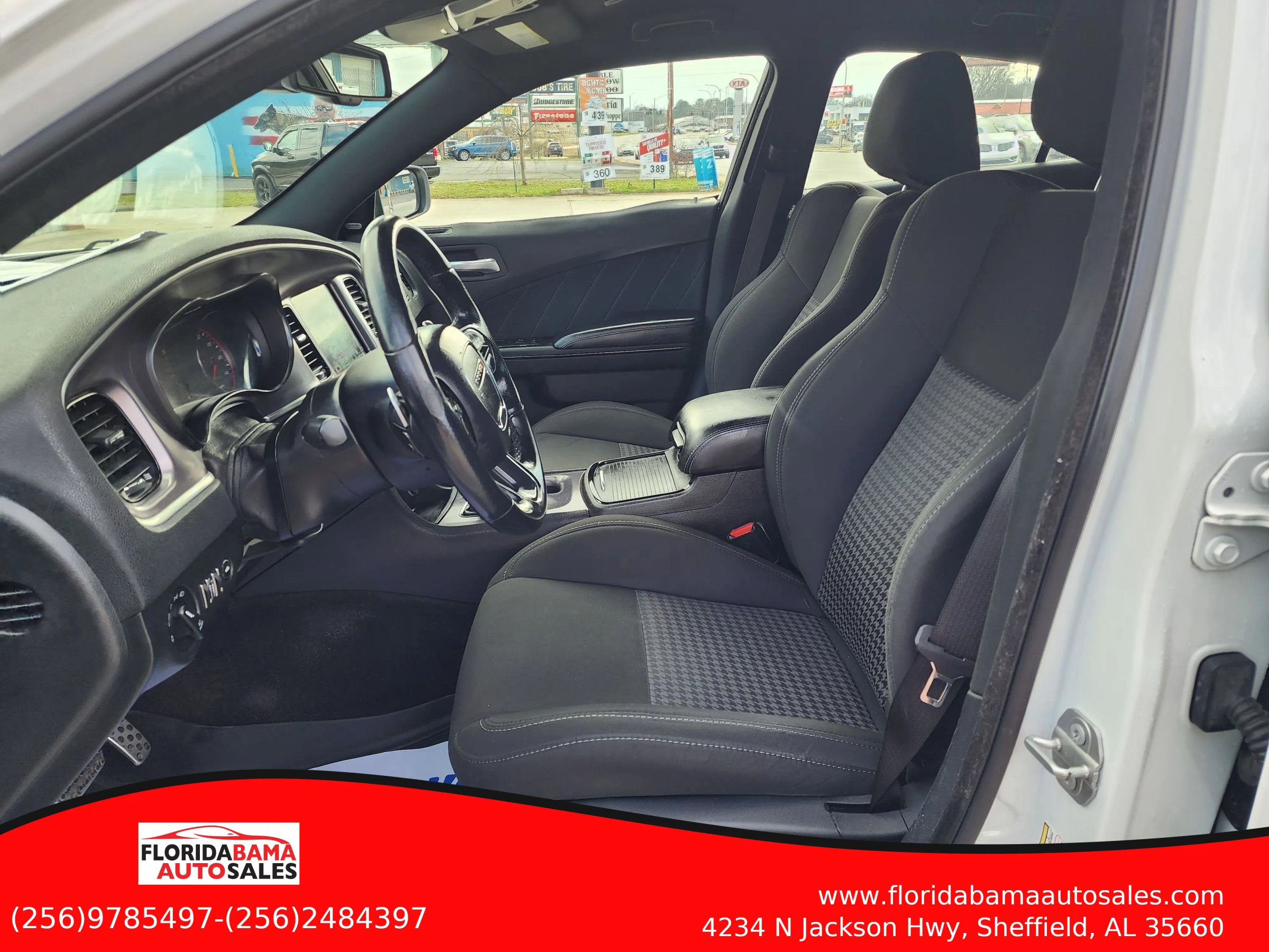 Used 2019 Dodge Charger GT w/ Blacktop Package image 14