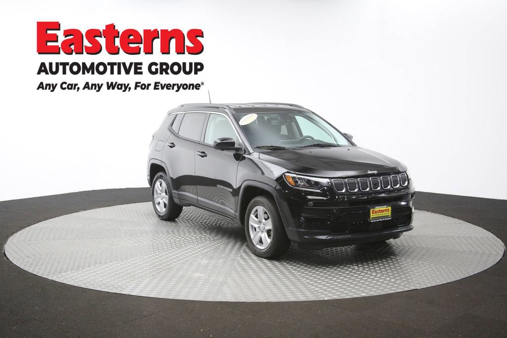 Used 2022 Jeep Compass Latitude w/ Convenience Group AWD/4WD image 50