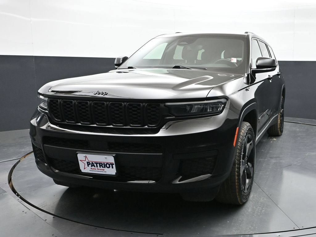 Used 2022 Jeep Grand Cherokee L Laredo AWD/4WD image 21