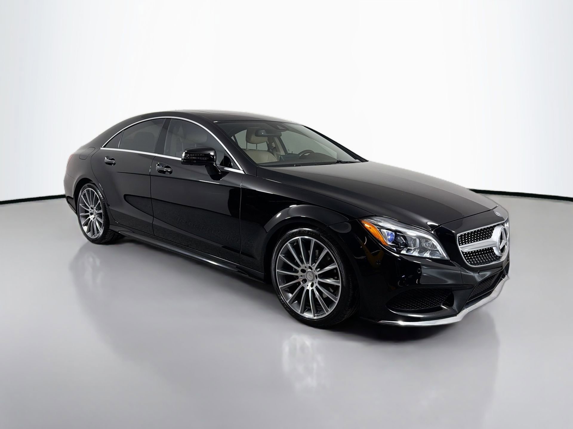 Used 2015 Mercedes-Benz CLS 400 image 4