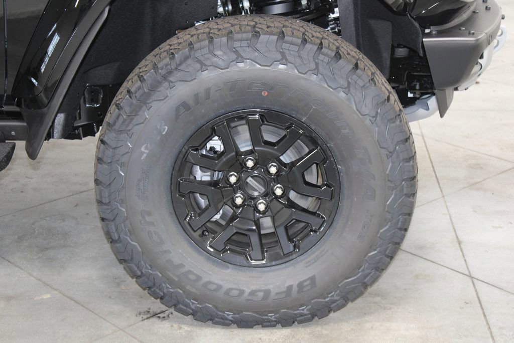 New 2025 Ford Bronco Raptor image 12