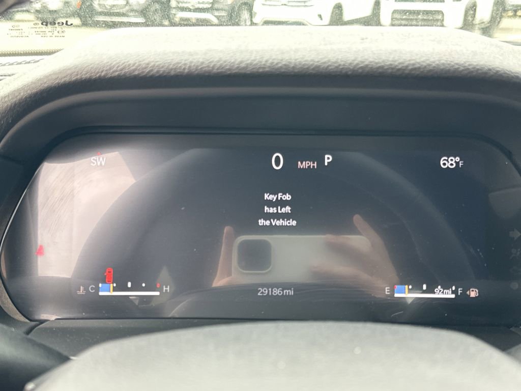 Certified 2025 Jeep Grand Cherokee Laredo X w/ Trailer Tow Package image 13