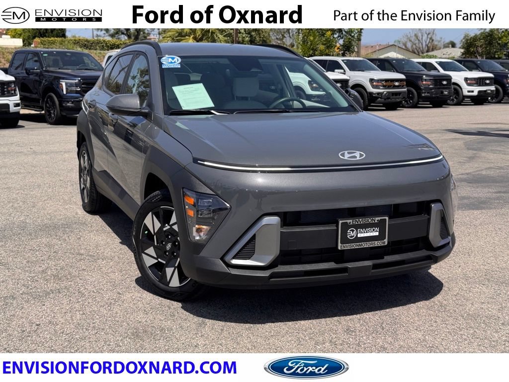 Used 2025 Hyundai Kona SEL FWD image 1