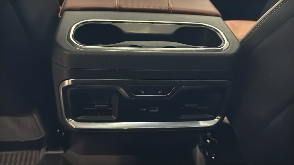 Used 2025 GMC Sierra 1500 Denali Ultimate image 20