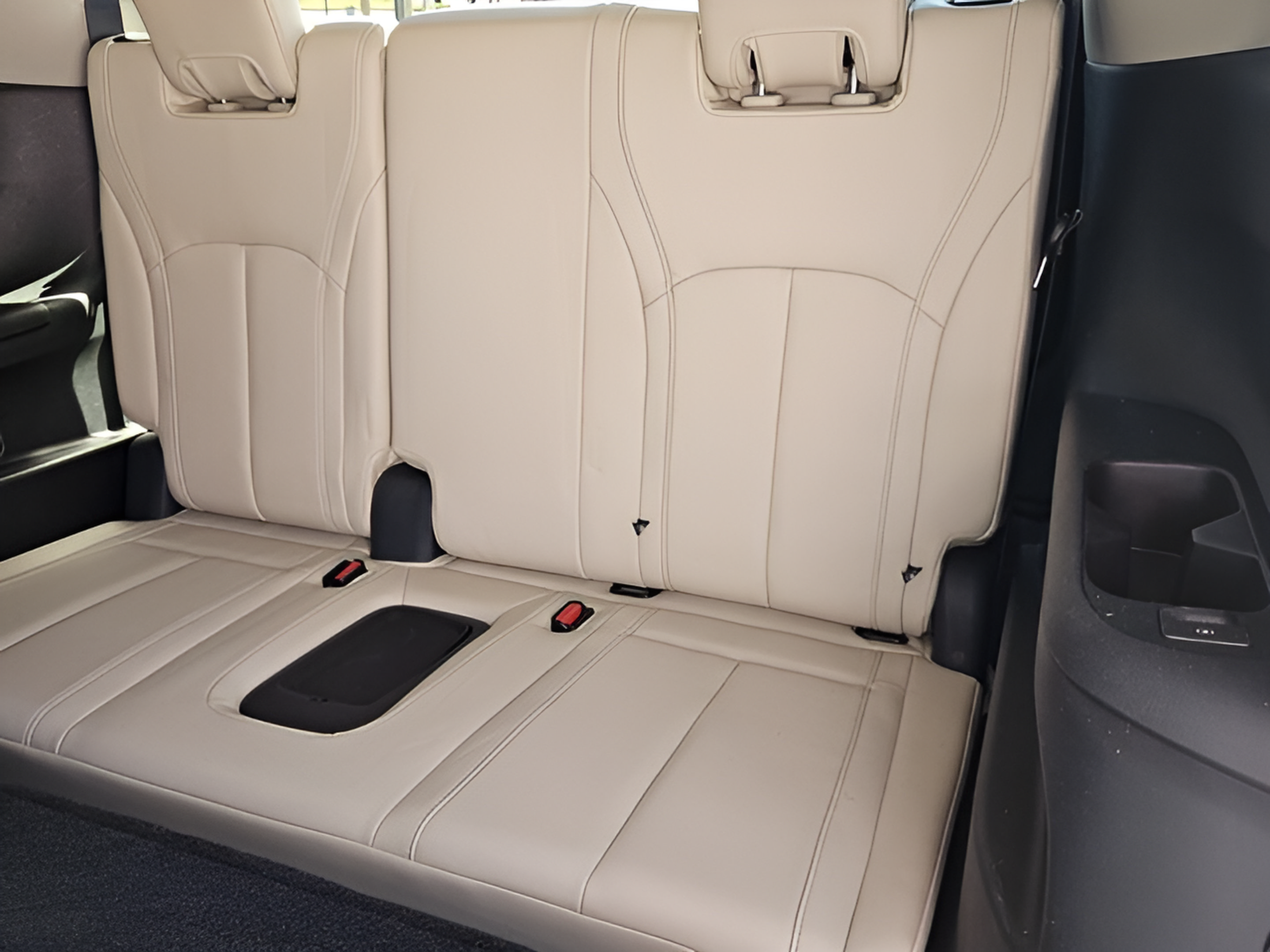 Certified 2023 INFINITI QX60 Sensory w/ Cargo Package AWD/4WD image 9