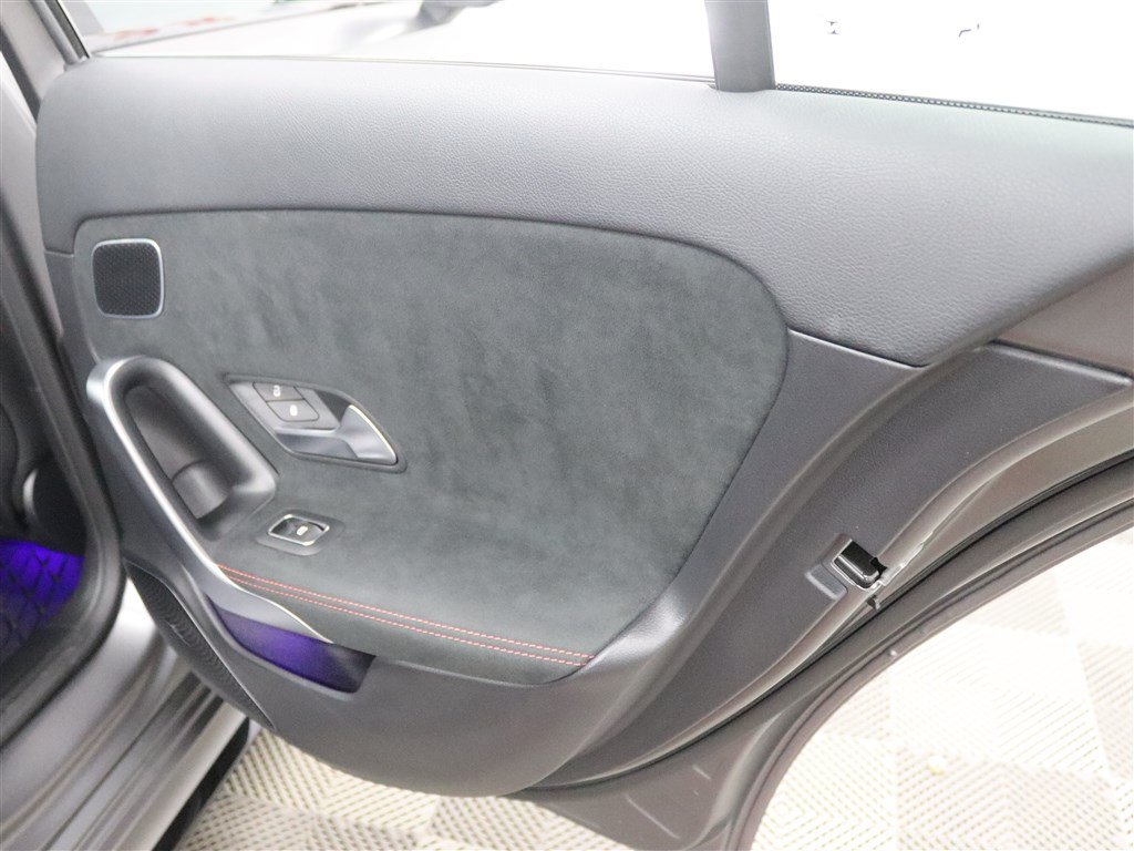 Used 2021 Mercedes-Benz A 35 AMG 4MATIC image 24