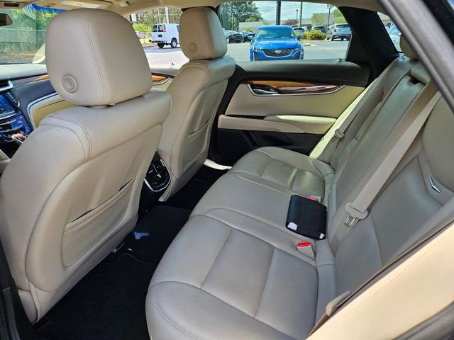 Used 2019 Cadillac XTS Luxury FWD image 10