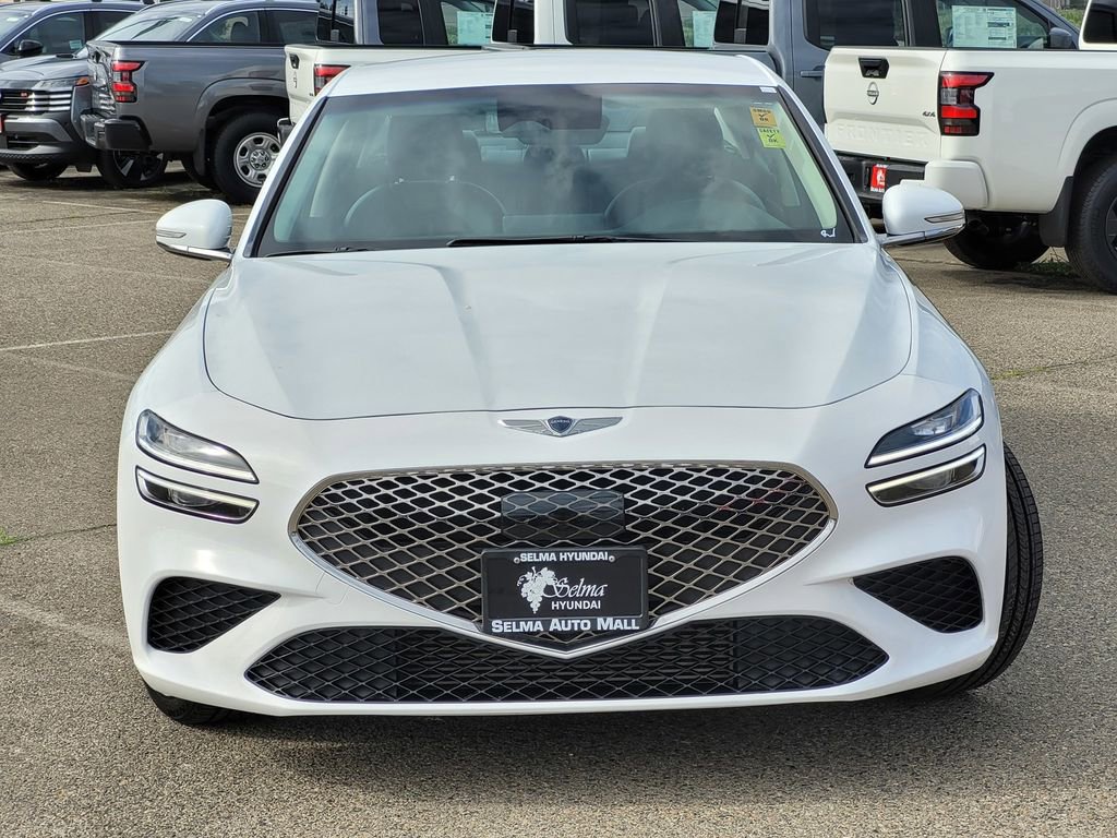 Used 2023 Genesis G70 2.0T image 3