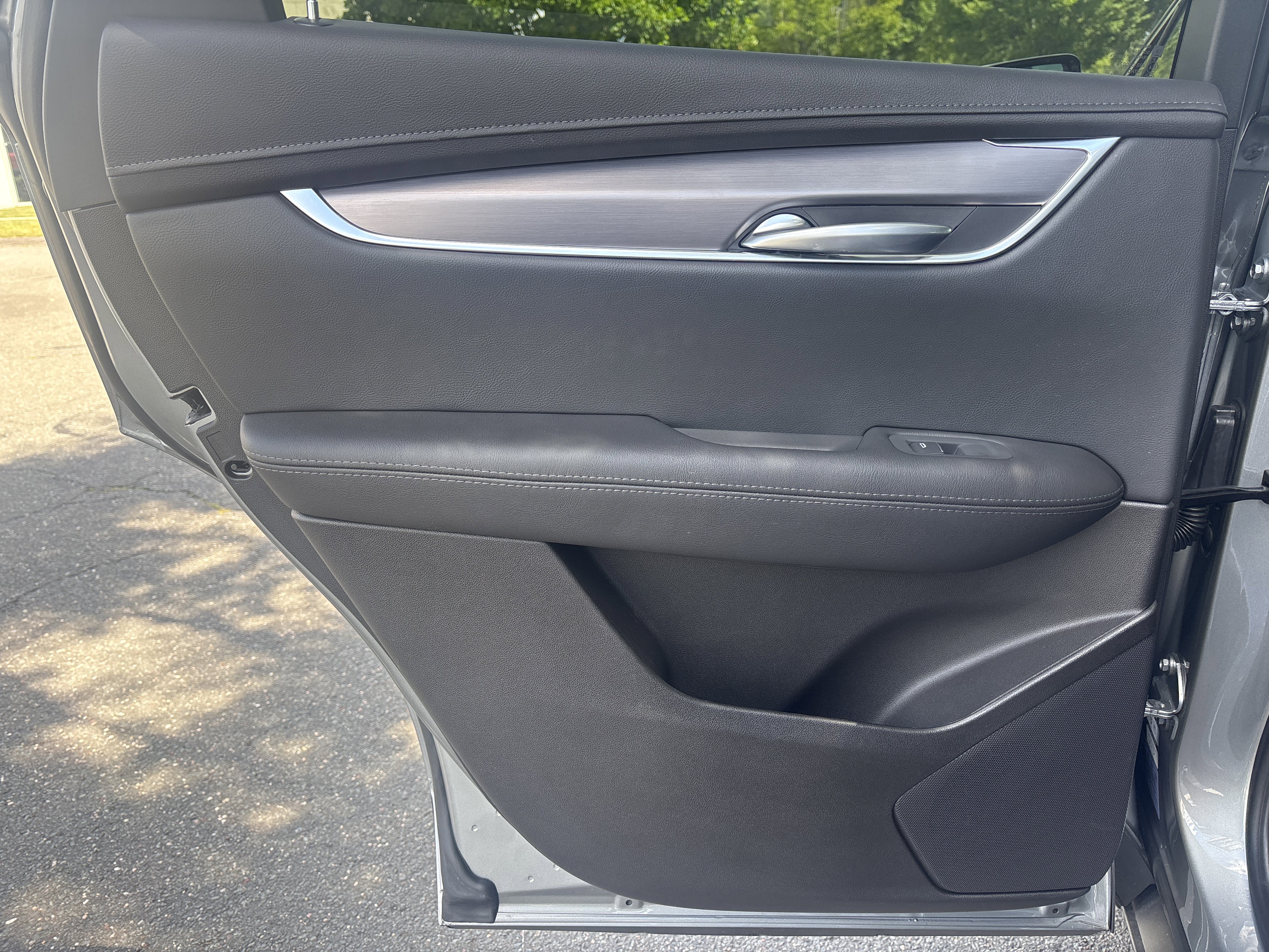 New 2025 Cadillac XT5 Luxury AWD/4WD image 28