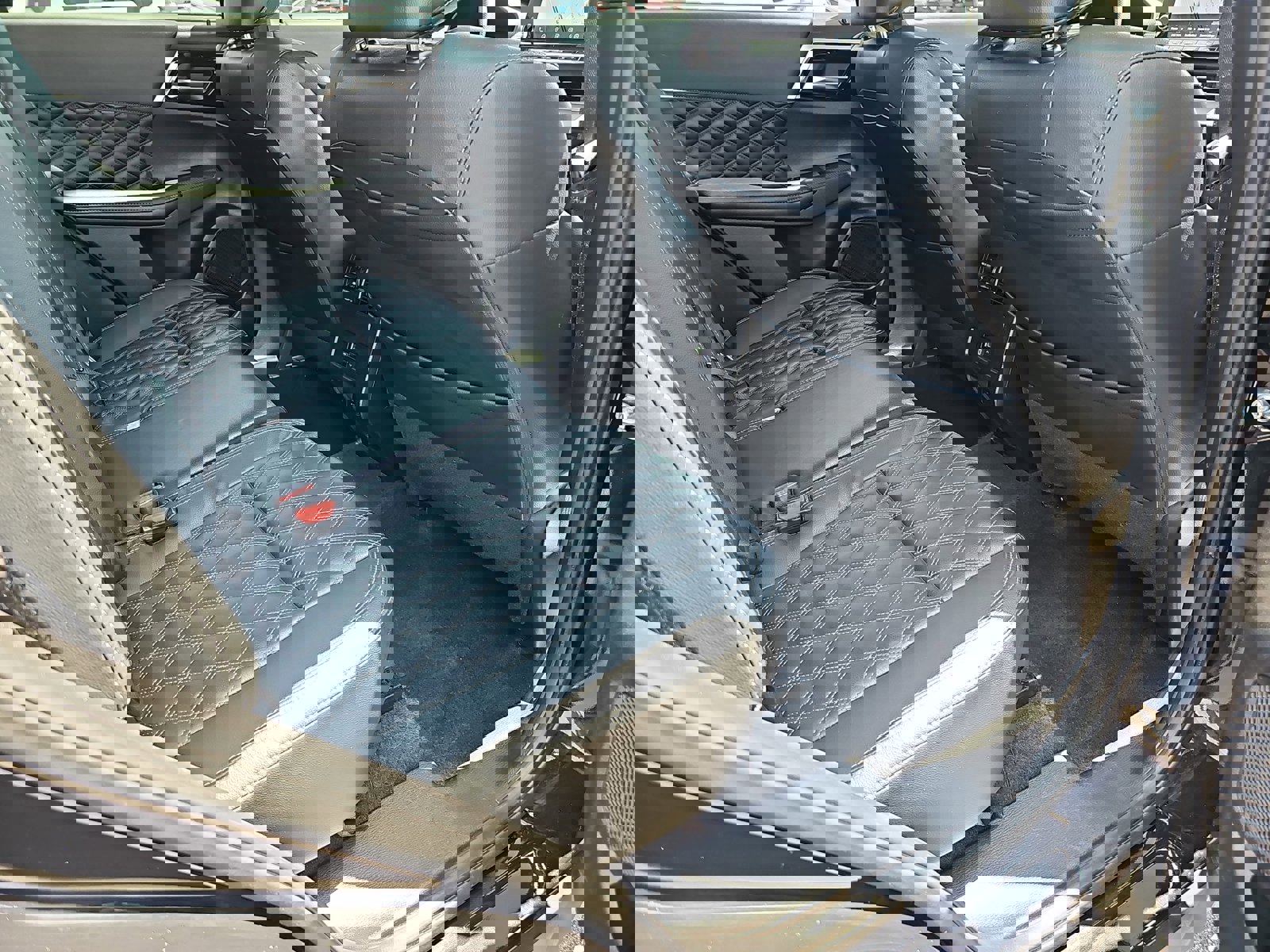 Used 2022 Mitsubishi Outlander SEL AWD/4WD image 11