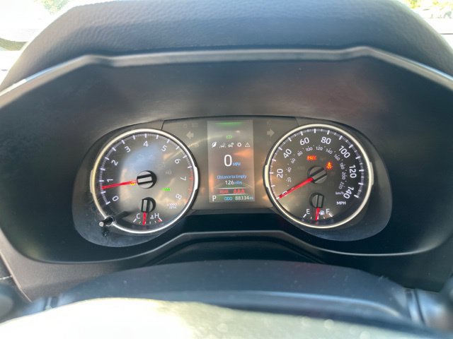 Certified 2019 Toyota RAV4 LE w/ All Weather Liner Package AWD/4WD image 29