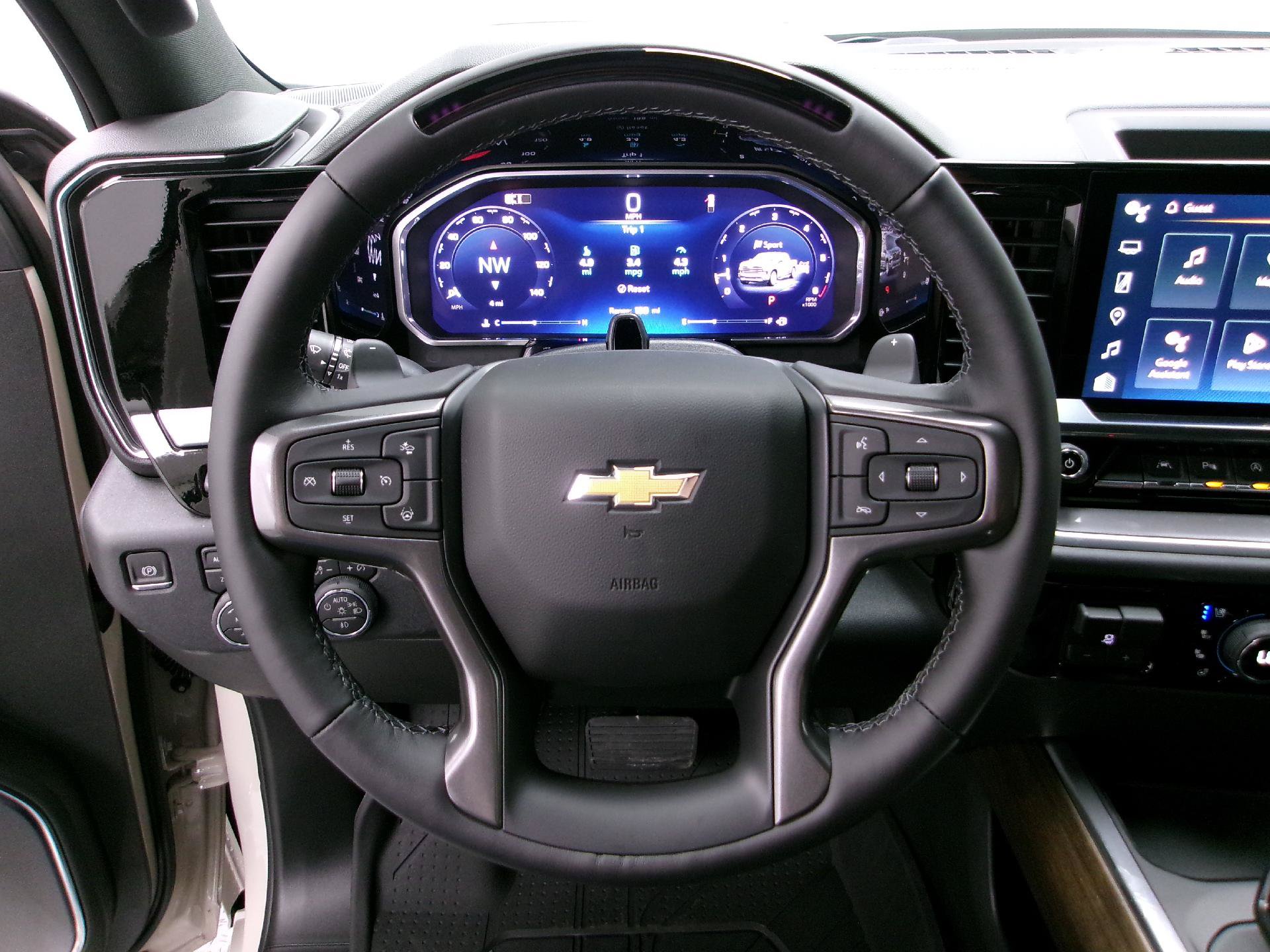 New 2026 Chevrolet Silverado 1500 High Country w/ Technology Package AWD/4WD image 7