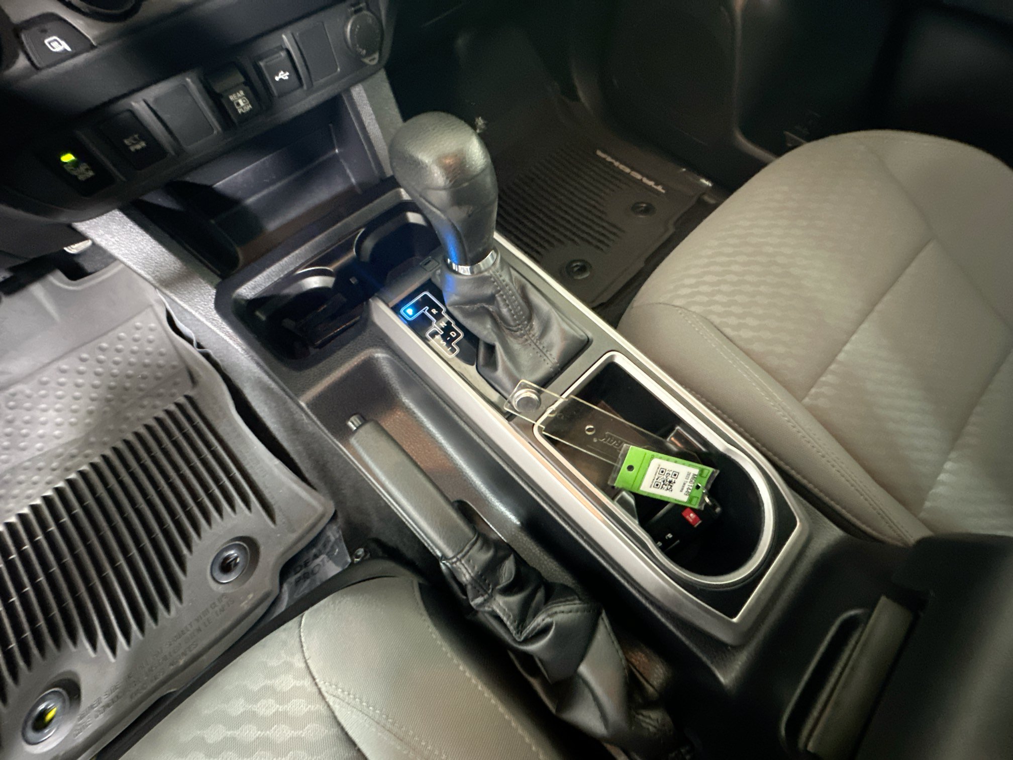 Used 2023 Toyota Tacoma SR5 w/ Technology Package AWD/4WD image 22