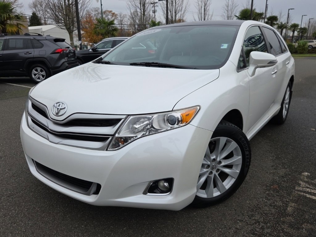 Used 2015 Toyota Venza XLE w/ XLE Premium Package image 1